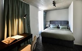 High End Attic Flat In The City Centre